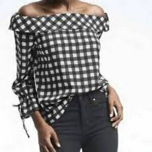 Banana Republic off shoulder black white check top size small